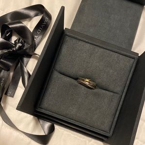 David Yurman cross over ring
